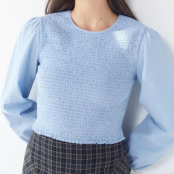 Urban Outfitters Smocked Long Sleeve Top - Picture 4 of 5